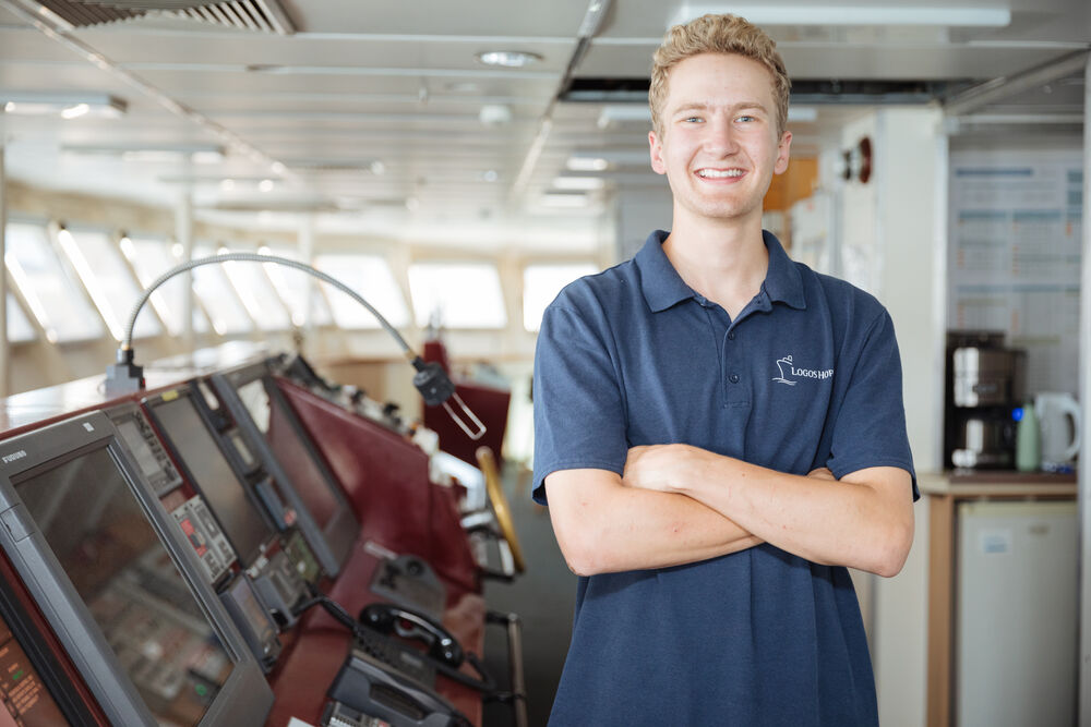 Doulos Hope: Navigational Officer of the Watch thumbnail